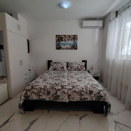 Studio-Apartman Ella Poreč Zewnętrze zdjęcie