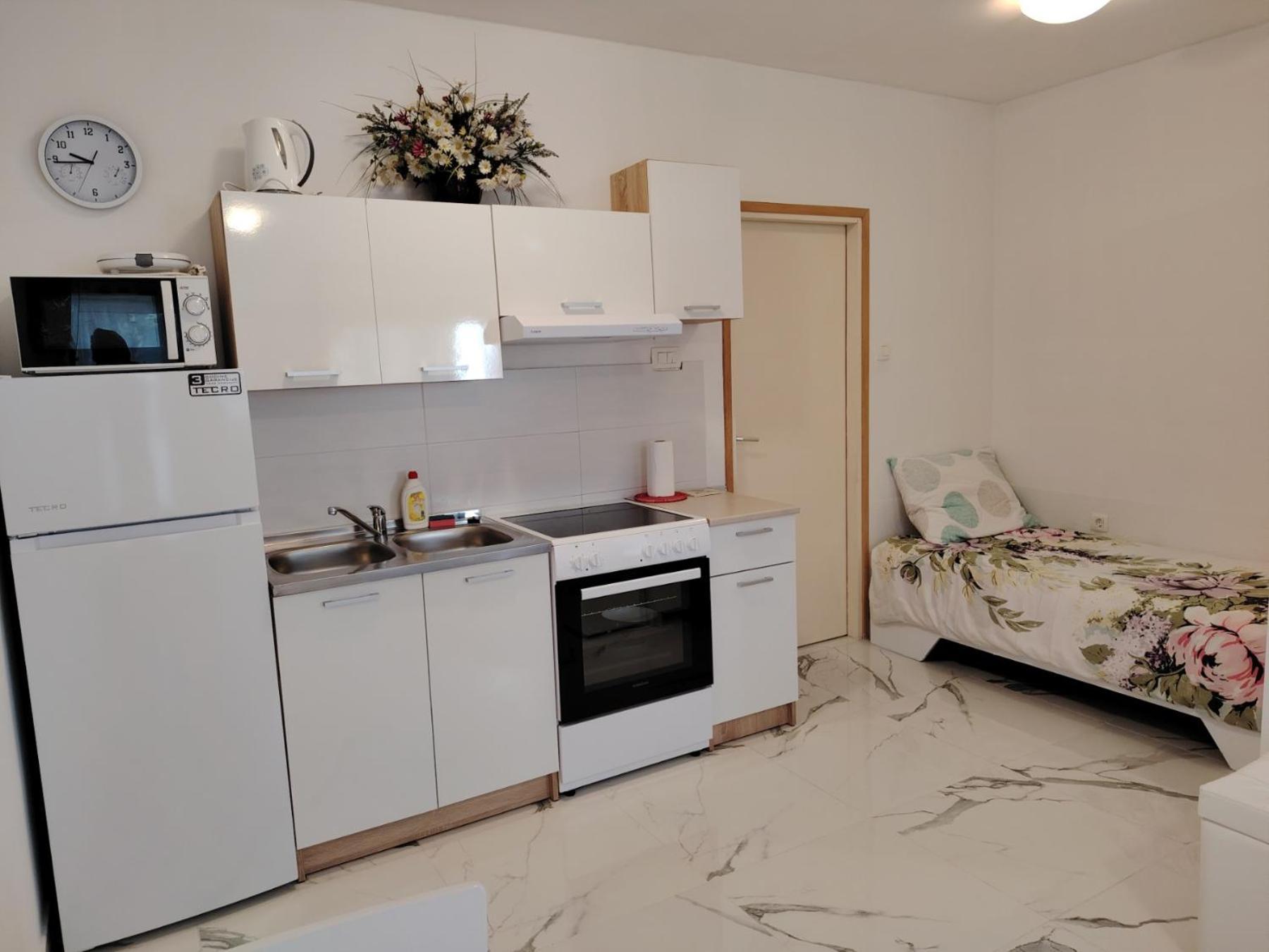 Studio-Apartman Ella Poreč Zewnętrze zdjęcie