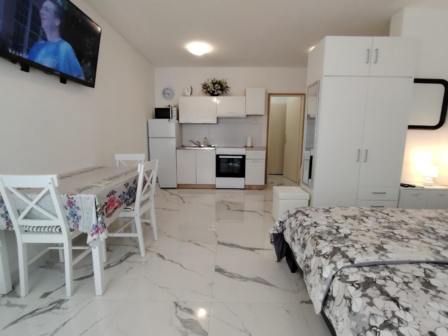 Studio-Apartman Ella Poreč Zewnętrze zdjęcie